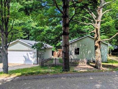 2232 Center St, Marquette, MI, 49855