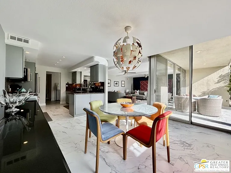 515 Desert Lakes Dr — Photo 5
