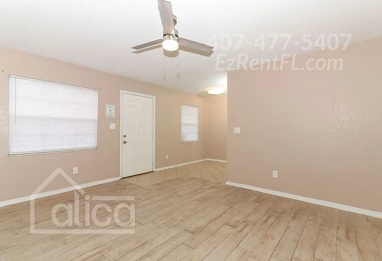 127 Academy Ave — Photo 4