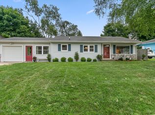 726 Old Gate Rd NW, Grand Rapids, MI 49504