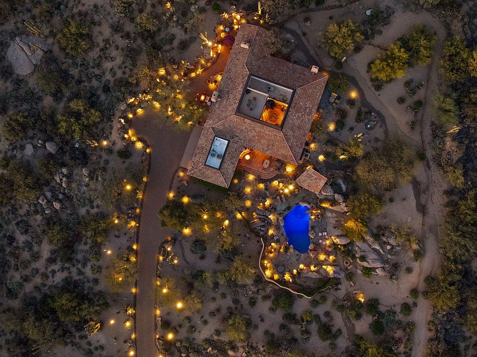 1st image of 35035 N WHILEAWAY Road