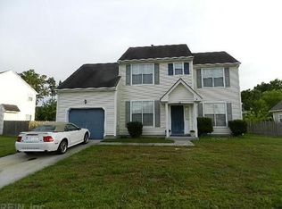 521 Shelview Cir, Chesapeake, VA 23323