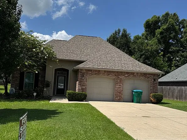 2403 Orleans Quarters Dr, Brusly, LA 70719