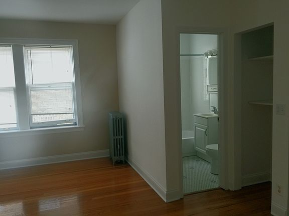 4th image of 5502 W Lawrence Ave APT 207