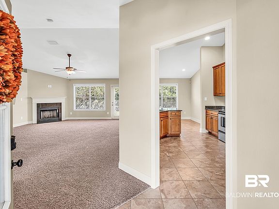 3rd image of 577 Vestige Mews