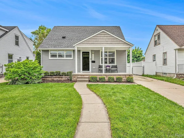 3509 Durham Rd, Royal Oak, MI 48073