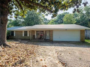 808 N White Oak Rd, White Oak, TX 75693
