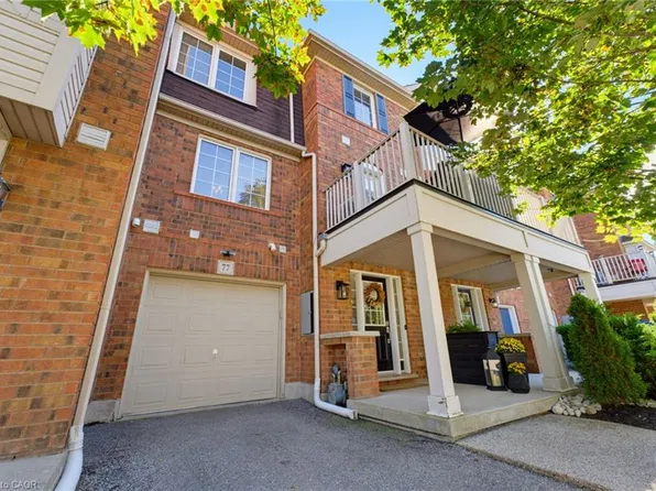 71 Garth Massey Dr #77, Cambridge, ON N1T 2G8