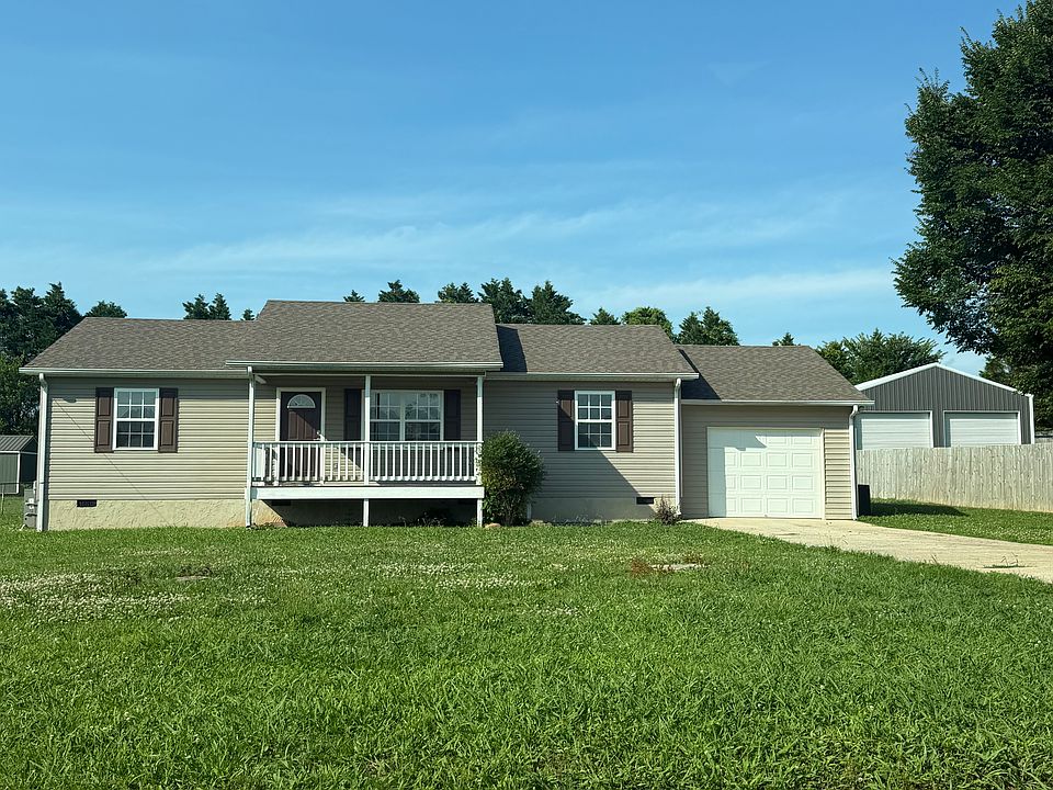 1st image of 972 Crosby Ln