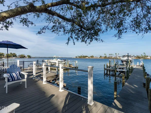 2714 Country Club Dr, Lynn Haven, FL 32444