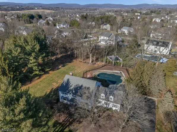 19 Lexington Road, Clinton Twp., NJ 08801