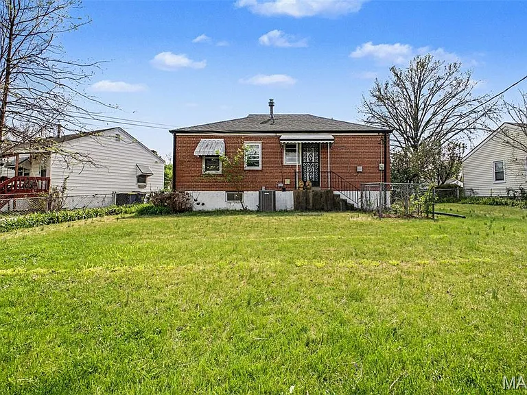 10205 Saint Daniel Ln — Photo 11