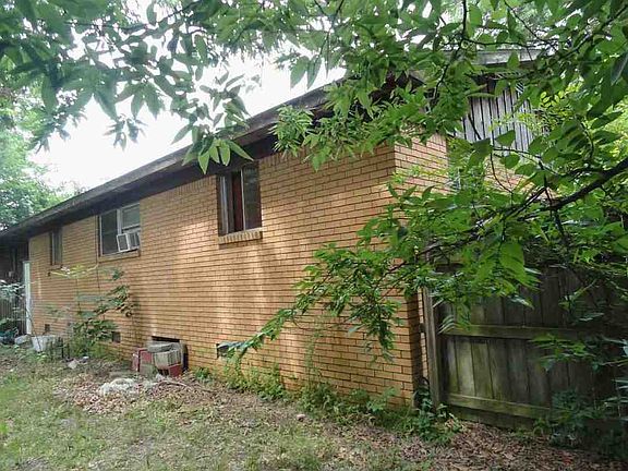 4th image of 1108 N Porter St
