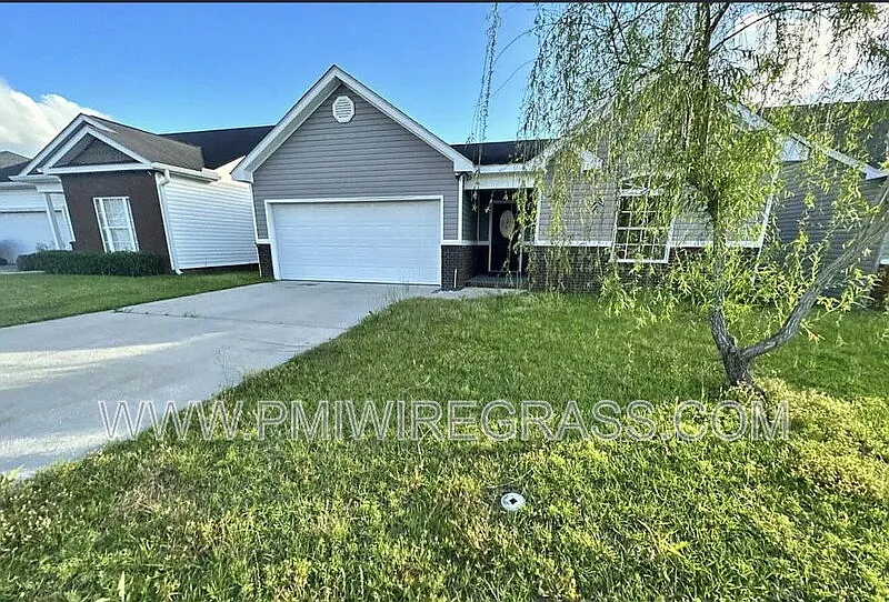 112 Scarlet Oaks Ct