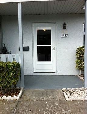 2nd image of 1832 Amberly Ave