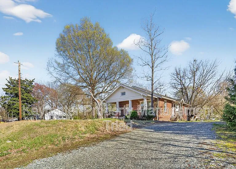 2405 Freeman Mill Rd — Photo 14