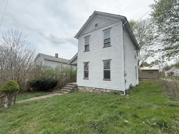 307 Andrew St, Sharon, PA 16146