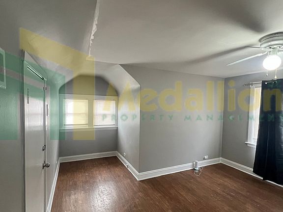 4th image of 9116 S Greenwood Ave #9116GRAU