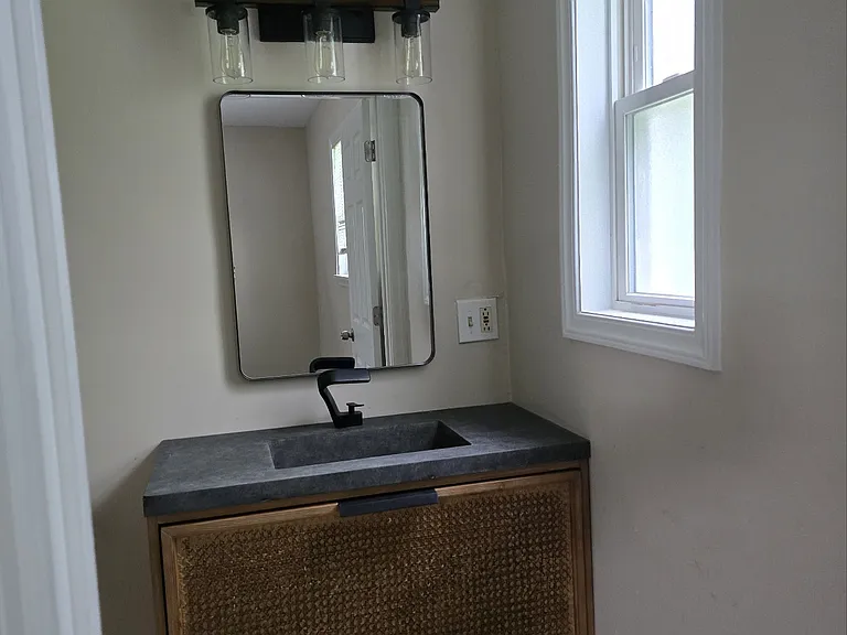 409 Vannest Ave #1 — Photo 6
