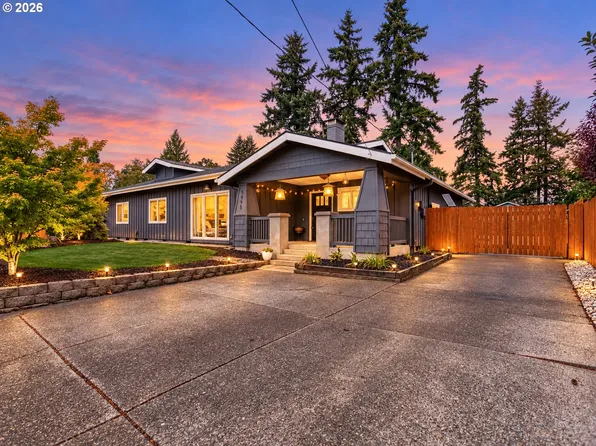 5995 Shakespeare St, Lake Oswego, OR 97035