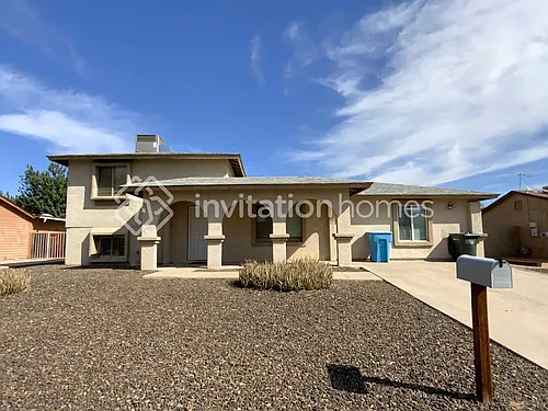 12621 N 37th Dr Photo 1