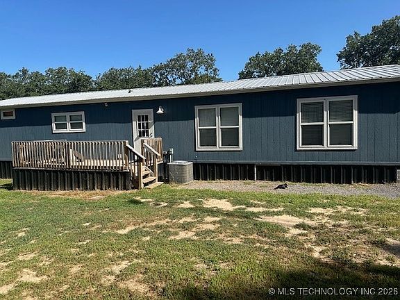 3rd image of 23187 Wildflower Rd