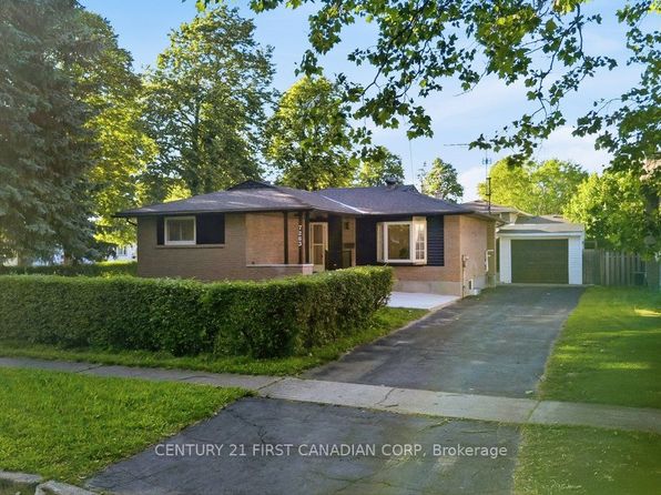 7263 Maywood St, Niagara Falls, ON L2E 5P6