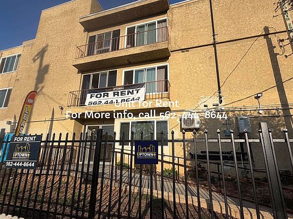 3rd image of 456 S Breed St APT 207