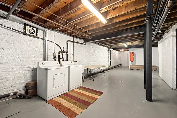 Rented by Corcoran | media 17