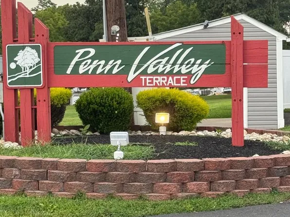 3340 Azalea Ave, Trevose, PA 19053