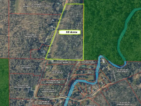 13635 Goose Rd, Beulah, MI 49617