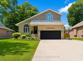 10 Westwood Dr, Pt Colborne, ON L3K6B8