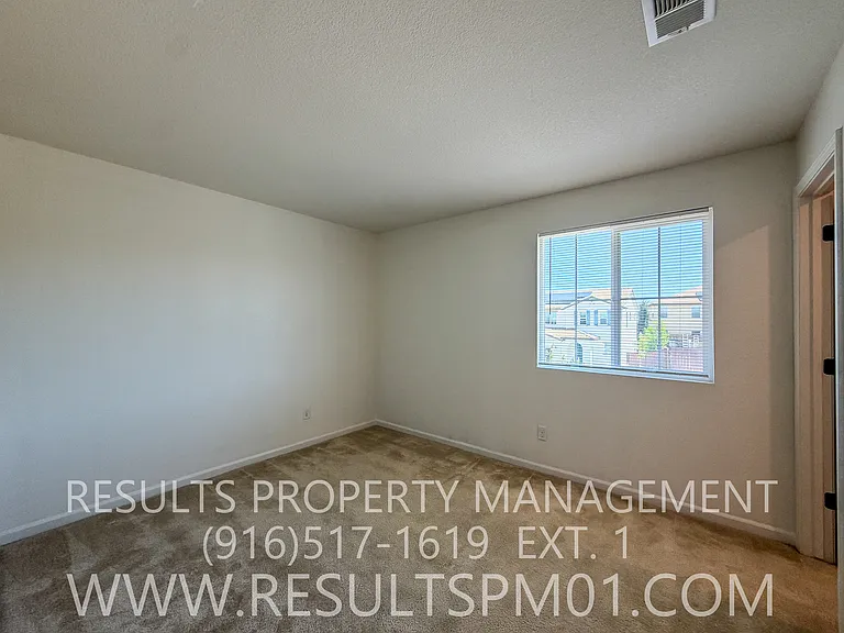 4329 Gentry Way — Photo 34