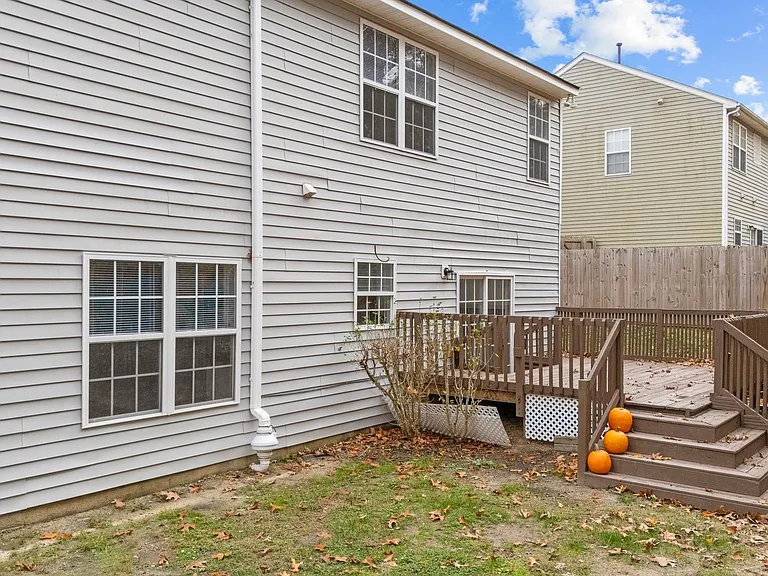 4221 Bay Rum Ln — Photo 31