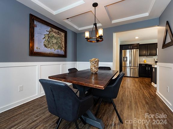 4th image of 115 Rockhopper Ln
