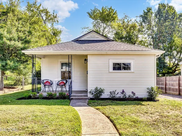 1630 Lodge St, Alcoa, TN 37701