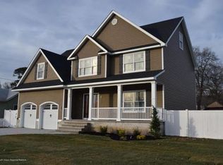 807 Woodwild Dr, Point Pleasant Beach, NJ 08742