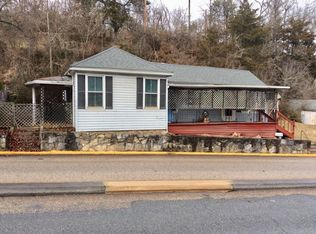 710 N Main St, Lexington, VA 24450