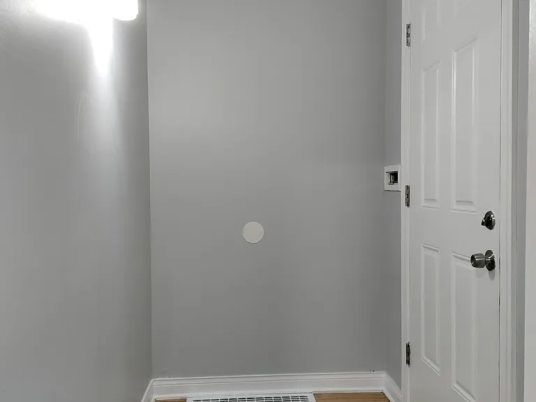 1344 W 98th Pl — Photo 3