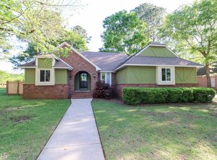 200 Cedar Ridge Dr, Perry, GA 31069
