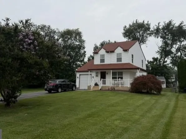 601 Orchard Way, Upper Chichester, PA 19014