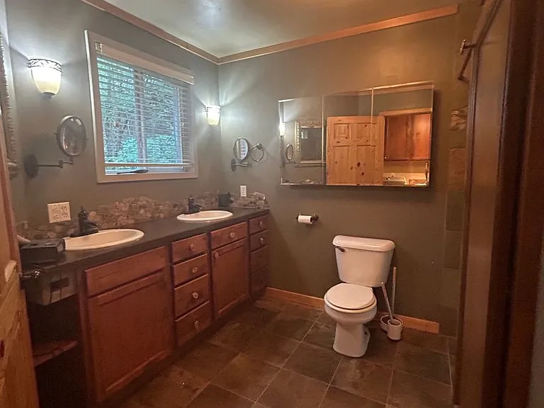 15295 Highway 12 W — Photo 15