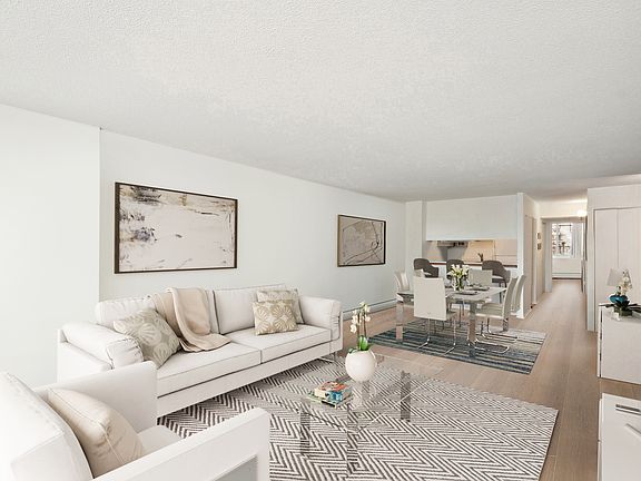 2nd image of 2144 N Lincoln Park W APT 5C