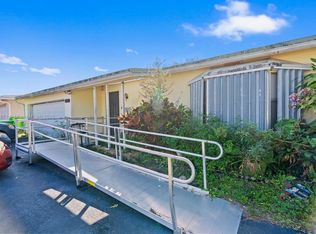 8520 NW 20th Ct, Sunrise, FL 33322