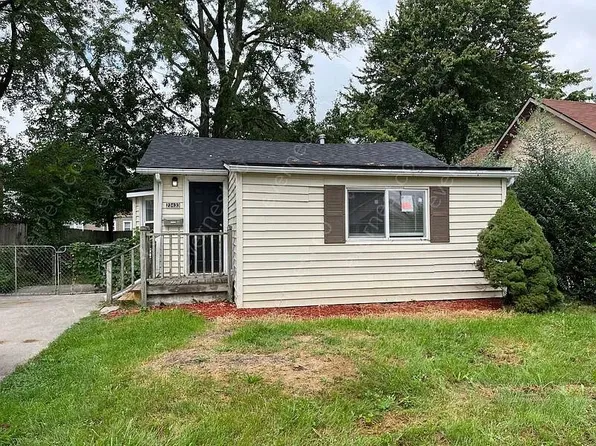 23433 Hoover Ave, Hazel Park, MI 48030