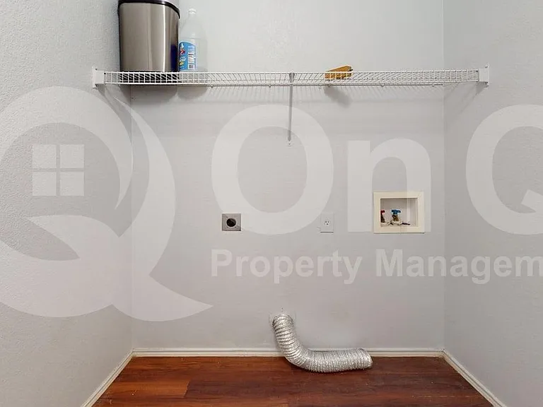 8956 Preakness Cir — Photo 15
