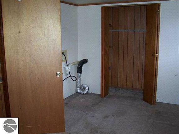 5th image of 5353 Woodwill Dr