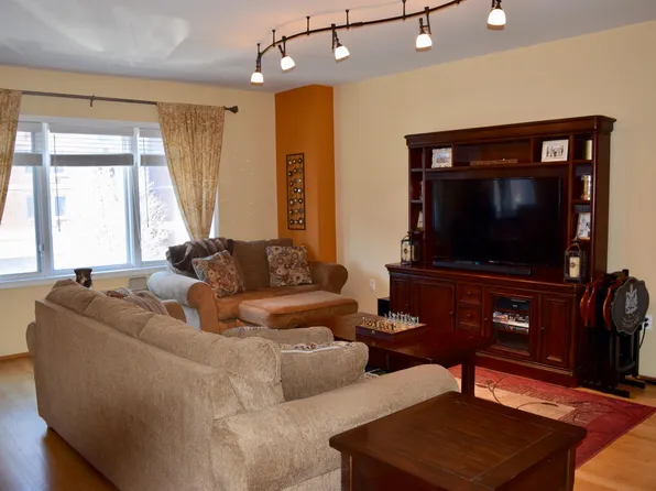 3105 City Place image 4 of 21