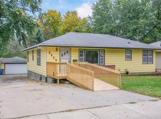 3025 E Jefferson Ave, Des Moines, IA 50317