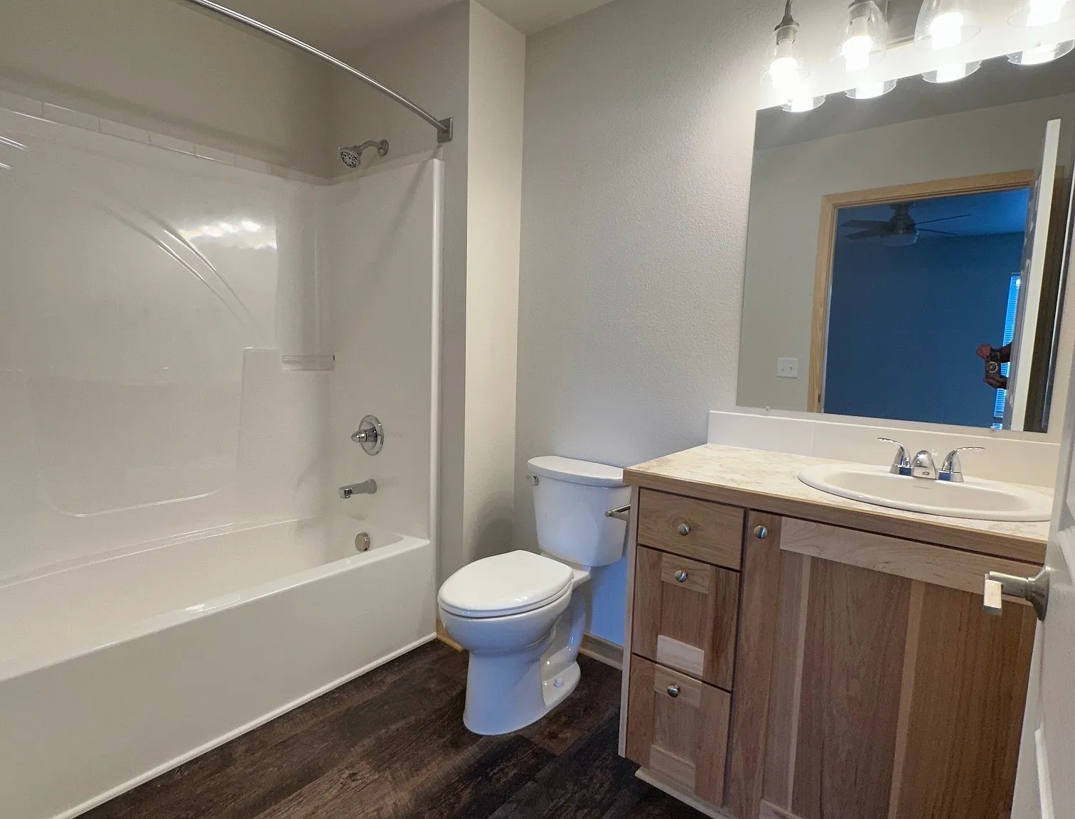 2 bed, 1150 sqft, $1,600 — Photo 4